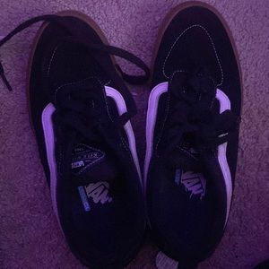 wore out mens vans great quality on the outfit just a little wore out on inside